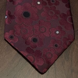 Vintage Dkny Burgundy Floral Men’s Neck Tie ￼